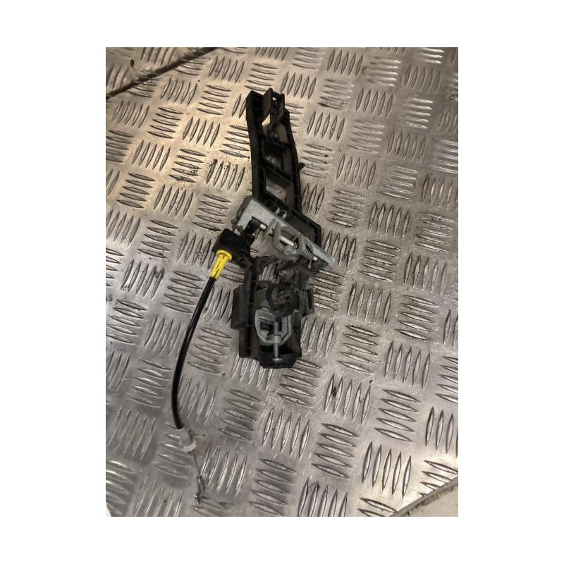 Support poignee porte arriere gauche FORD FIESTA 6 PHASE 1 d’occasion