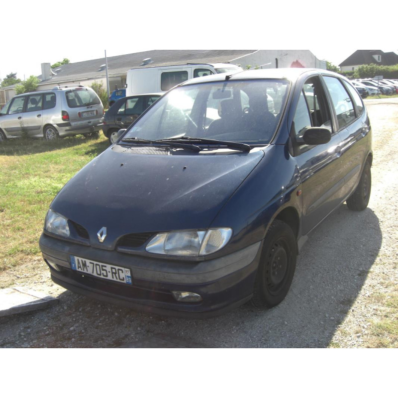 Optique avant principal gauche (feux)(phare) RENAULT SCENIC 1 PHASE 1 d’occasion