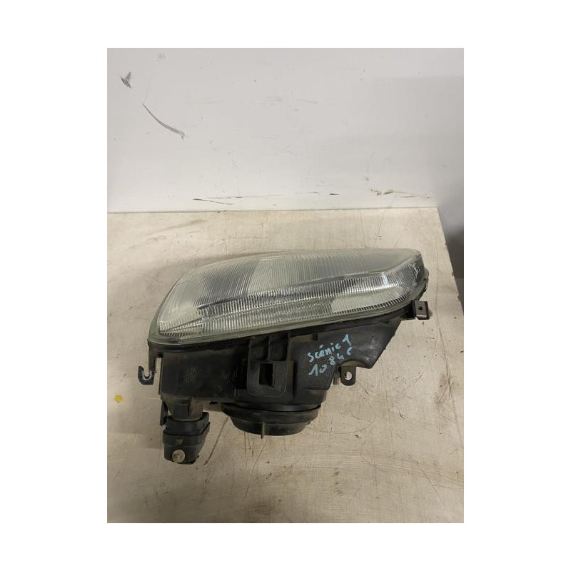 Optique avant principal gauche (feux)(phare) RENAULT SCENIC 1 PHASE 1 d’occasion