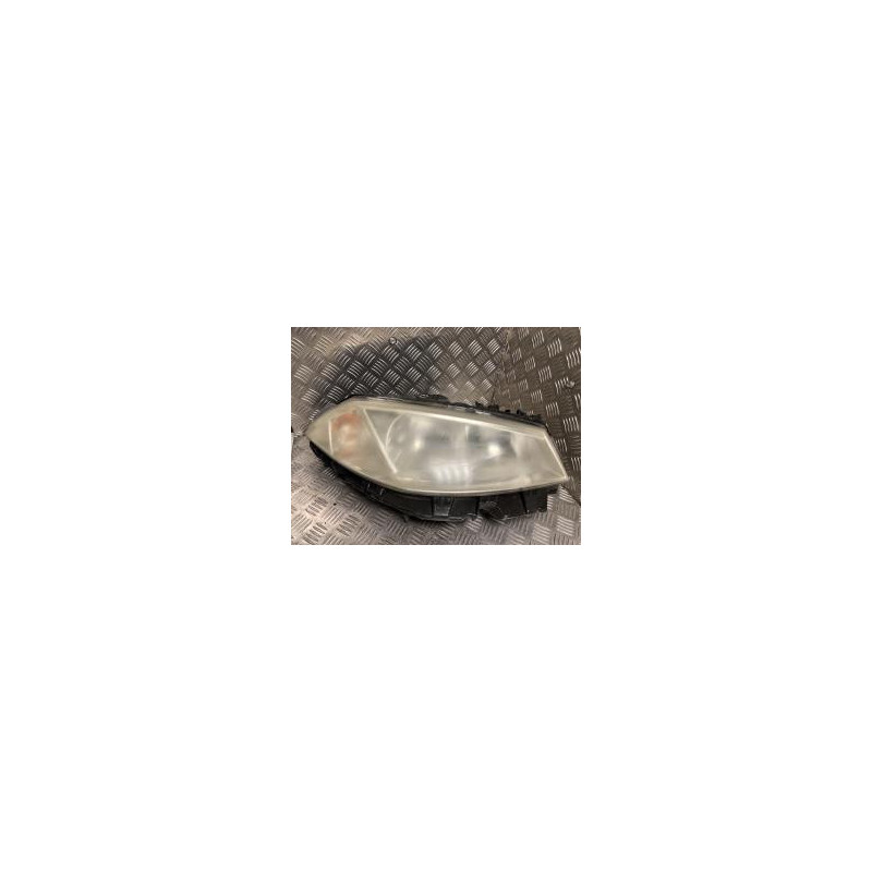 Optique avant principal droit (feux)(phare) RENAULT MEGANE 2 PHASE 1 d’occasion