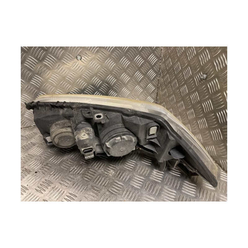 Optique avant principal droit (feux)(phare) RENAULT MEGANE 2 PHASE 1 d’occasion