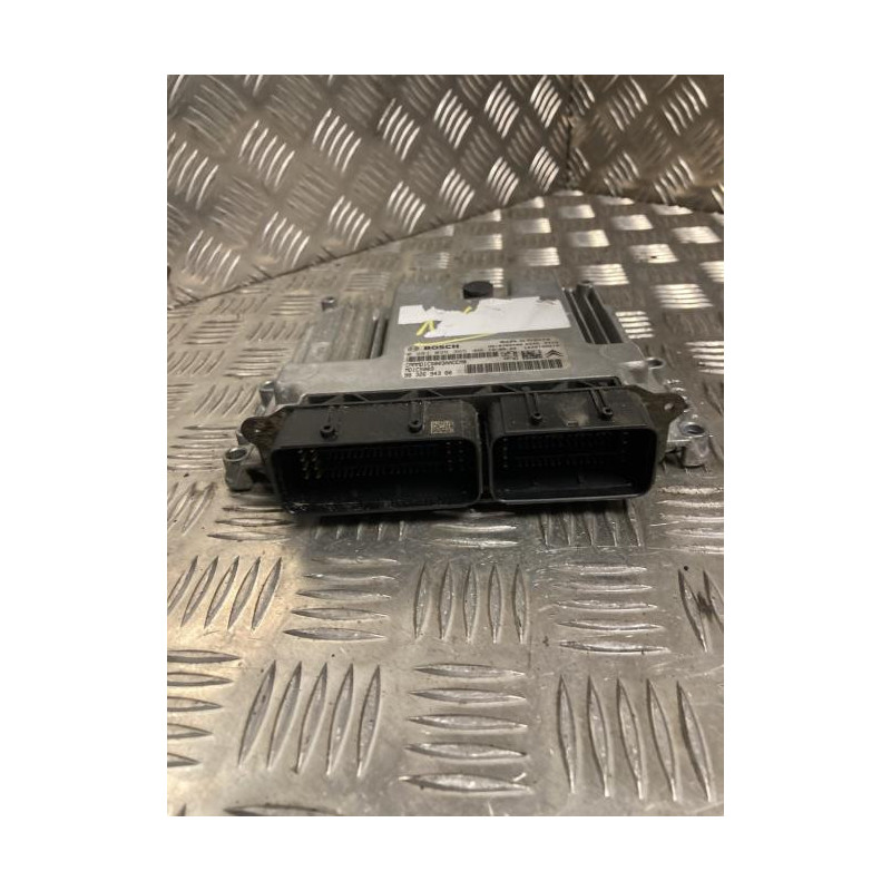 Calculateur moteur CITROEN C3 3 PHASE 1 d’occasion