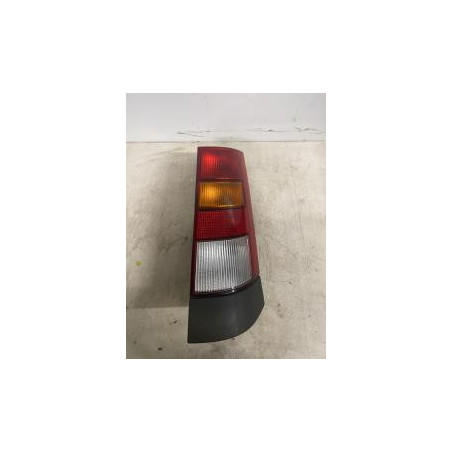 Feu arriere principal droit (feux) RENAULT SUPER 5 d’occasion