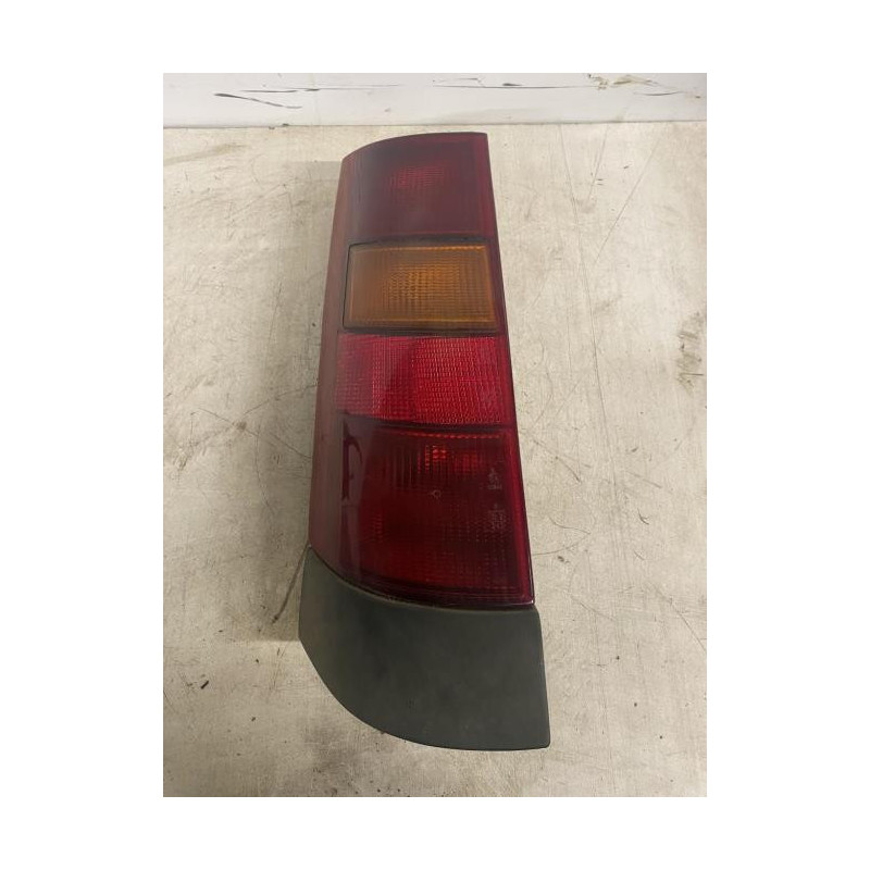 Feu arriere principal gauche (feux) RENAULT SUPER 5 d’occasion