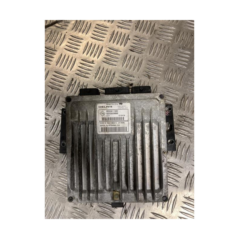 Calculateur moteur RENAULT CLIO 3 PHASE 1 d’occasion