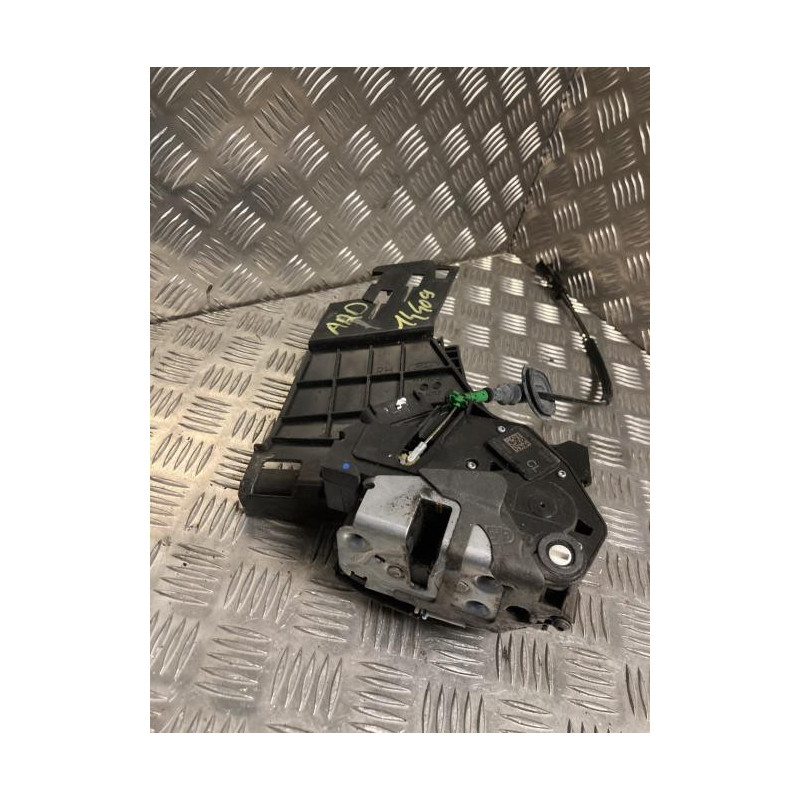 Serrure arriere droit FORD FIESTA 6 PHASE 1 d’occasion