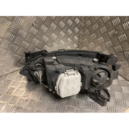 Optique avant principal droit (feux)(phare) OPEL CORSA C PHASE 1 d’occasion