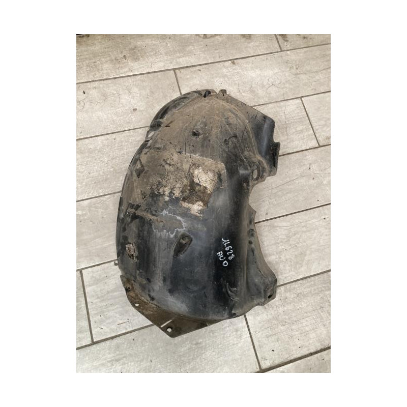 Pare boue avant droit RENAULT CLIO 3 PHASE 2 d’occasion