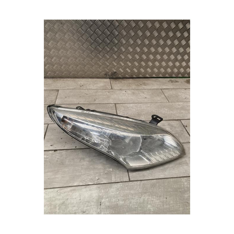 Optique avant principal droit (feux)(phare) RENAULT MEGANE 3 PHASE 1 BREAK d’occasion