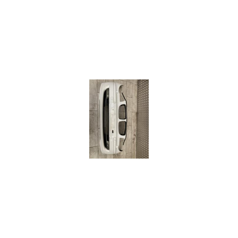 Pare choc avant BMW SERIE 1 E87 PHASE 2 d’occasion