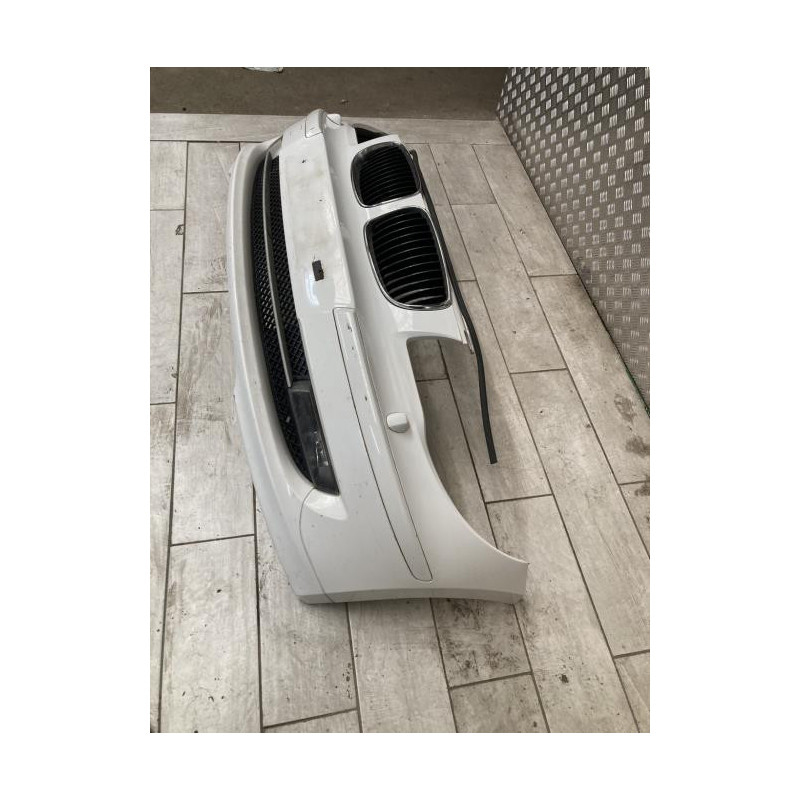 Pare choc avant BMW SERIE 1 E87 PHASE 2 d’occasion