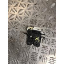 Serrure de coffre RENAULT CLIO 3 PHASE 1 d’occasion