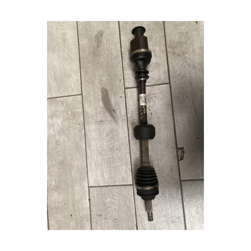 Cardan droit (transmission) RENAULT CLIO 2 PHASE 2 d’occasion