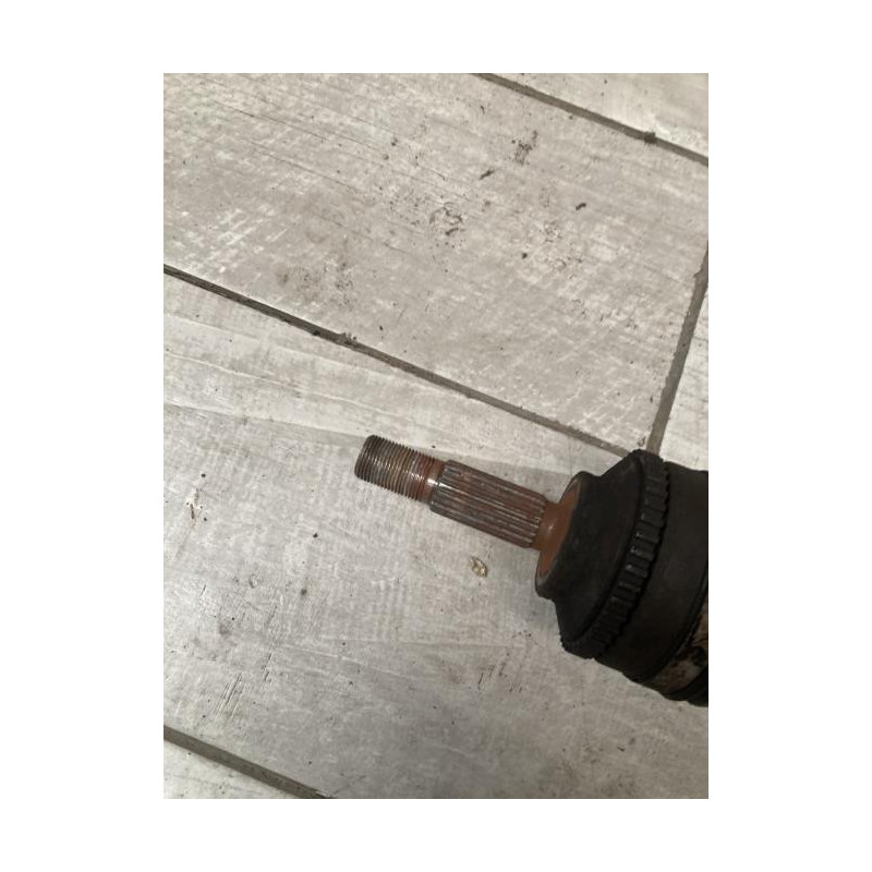Cardan droit (transmission) RENAULT CLIO 2 PHASE 2 d’occasion