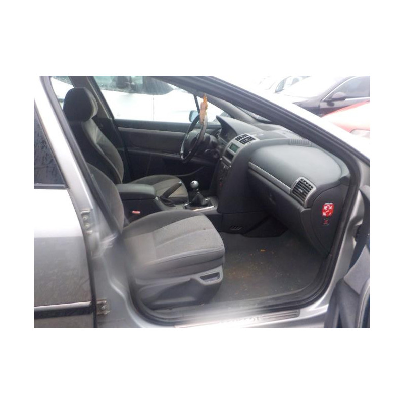 Cardan gauche (transmission) PEUGEOT 407 PHASE 1 BREAK d’occasion