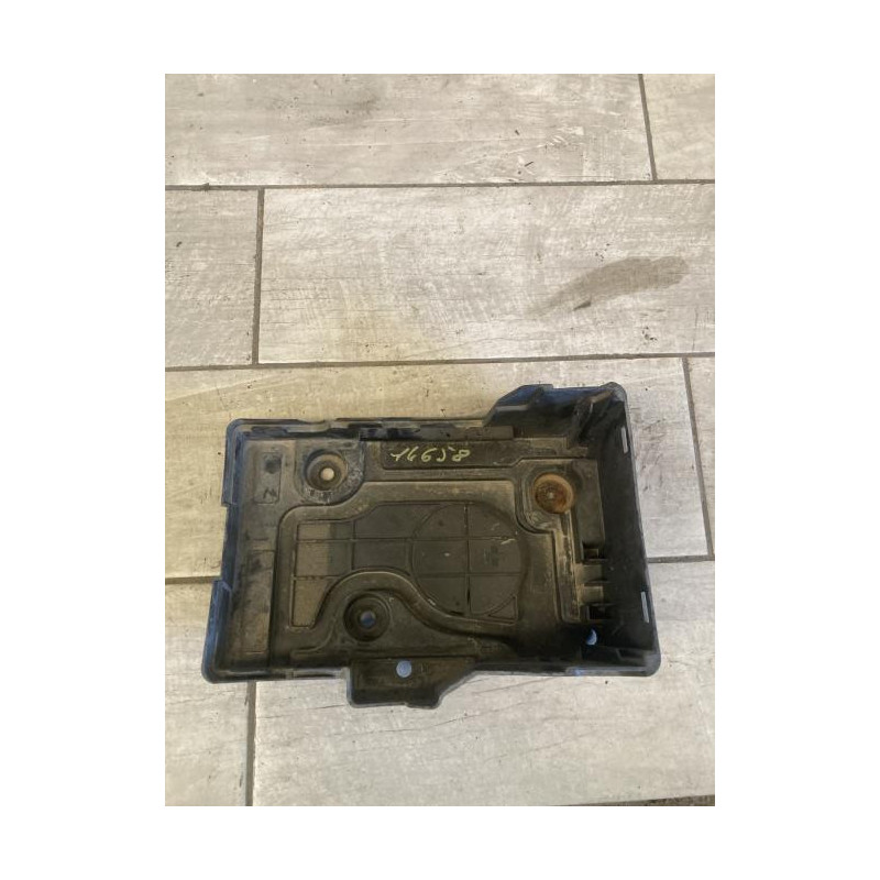 Coffre à batterie RENAULT TWINGO 2 PHASE 1 d’occasion