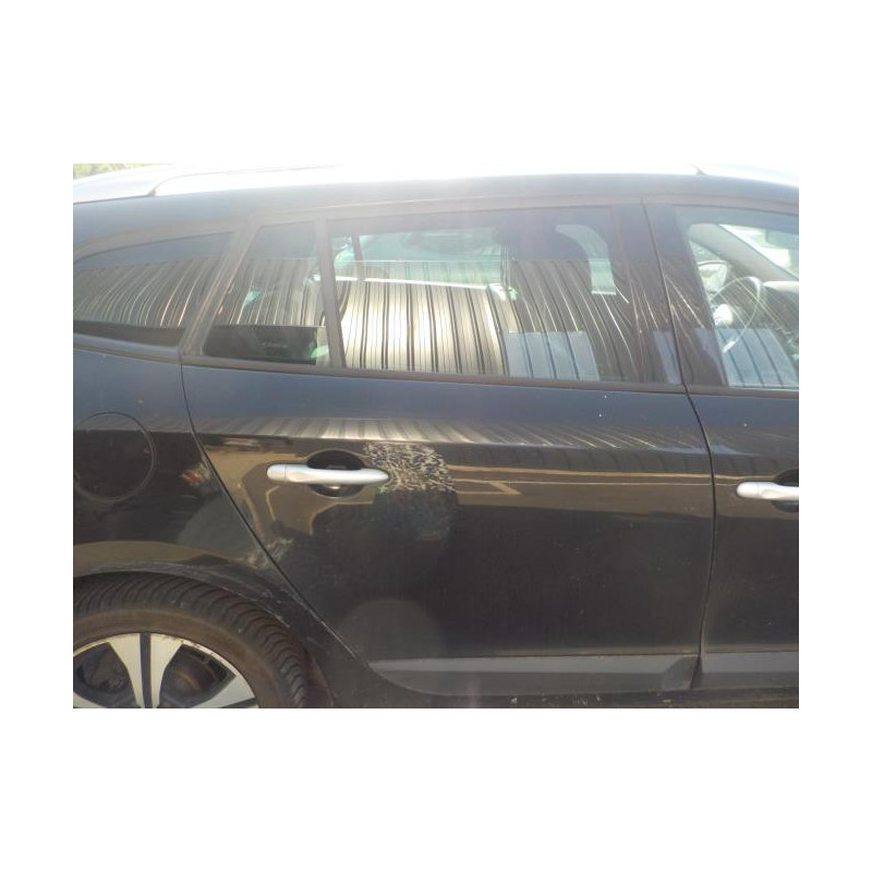 Com (Bloc Contacteur Tournant+Commodo Essuie Glace+Commodo Phare) RENAULT MEGANE 3 PHASE 1 BREAK d’occasion