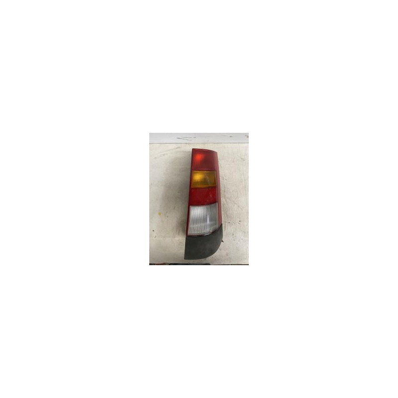 Feu arriere principal droit (feux) RENAULT SUPER 5 d’occasion