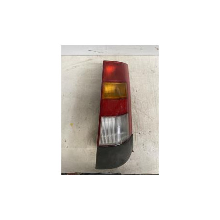 Feu arriere principal droit (feux) RENAULT SUPER 5 d’occasion