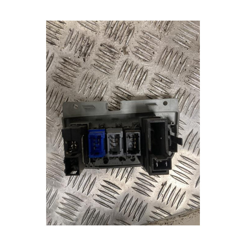 Bouton/Interrupteur RENAULT SCENIC 1 PHASE 2 d’occasion