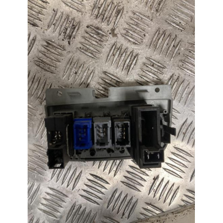 Bouton/Interrupteur RENAULT SCENIC 1 PHASE 2 d’occasion