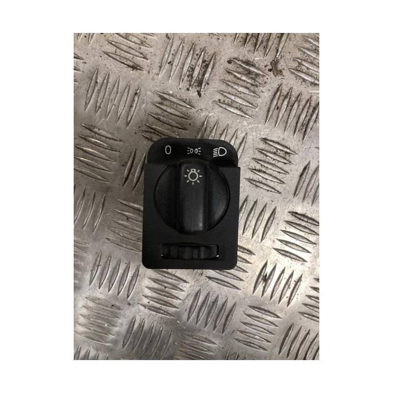 Commande de phare OPEL TIGRA 1 COUPE d’occasion