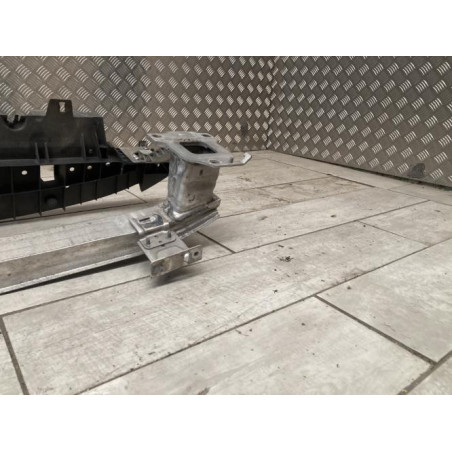 Renfort pare choc avant (traverse) CITROEN C4 CACTUS d’occasion