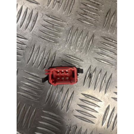 Commande de fermeture centralisee RENAULT CLIO 2 PHASE 2 d’occasion