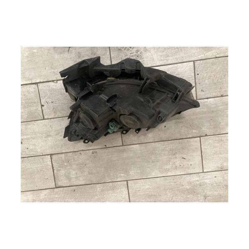 Optique avant principal droit (feux)(phare) RENAULT SCENIC 2 PHASE 2 d’occasion