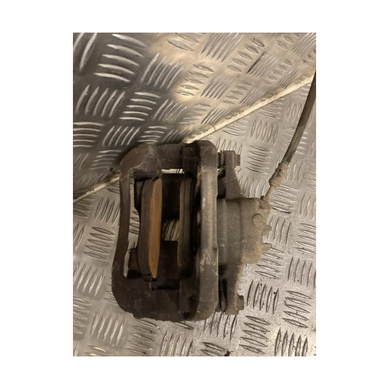 Etrier avant droit (freinage) PEUGEOT 207 PHASE 2 BREAK d’occasion