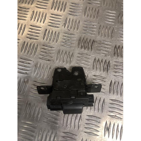 Serrure de coffre RENAULT CLIO 3 PHASE 2 d’occasion