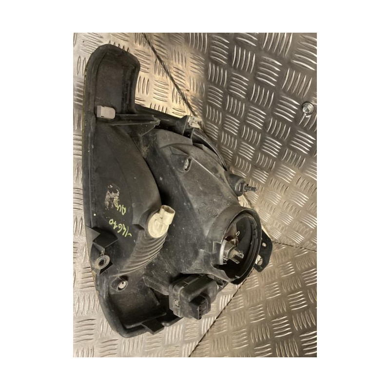 Optique avant principal droit (feux)(phare) RENAULT KANGOO 1 PHASE 1 d’occasion
