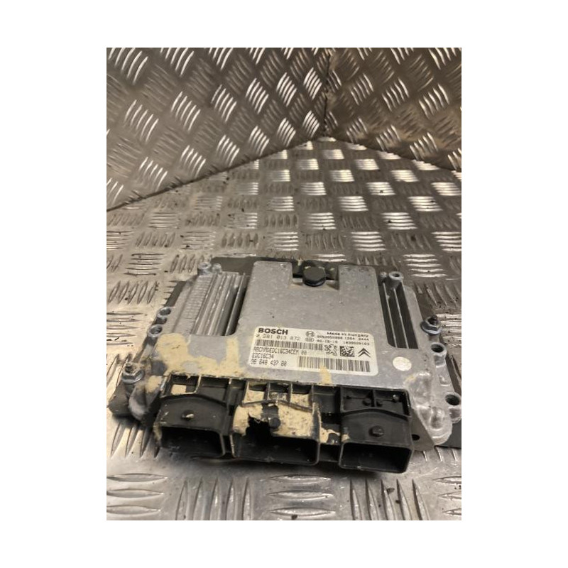 Calculateur moteur PEUGEOT 308 1 PHASE 2 d’occasion