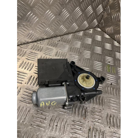 Moteur leve vitre avant gauche SKODA OCTAVIA 2 PHASE 2 d’occasion