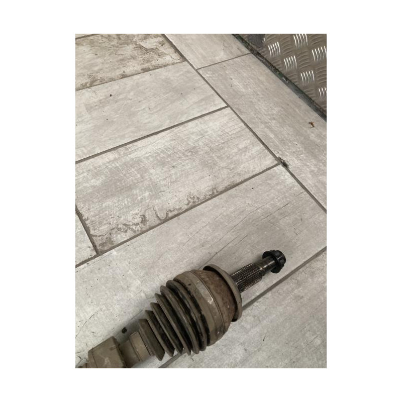 Cardan droit (transmission) TOYOTA AVENSIS 3 PHASE 1 BREAK d’occasion