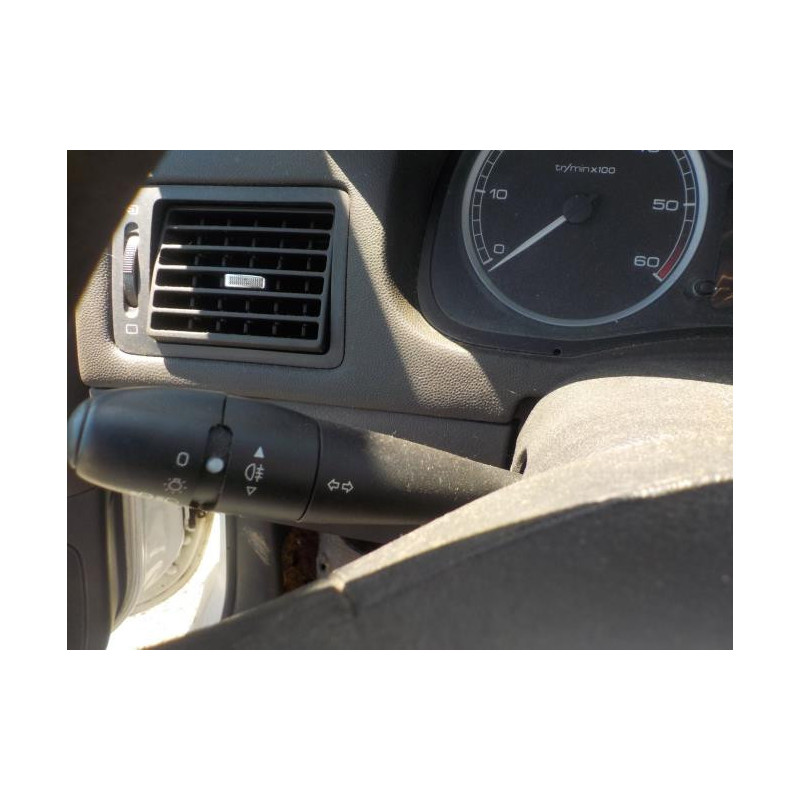 Debitmetre PEUGEOT 307 PHASE 1 BREAK d’occasion