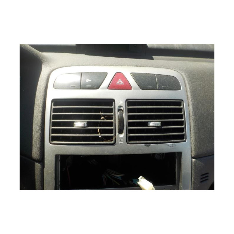 Ceinture avant gauche PEUGEOT 307 PHASE 1 BREAK d’occasion