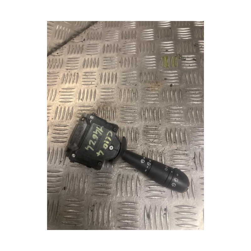 Commodo d'essuie glaces RENAULT CLIO 4 PHASE 1 d’occasion
