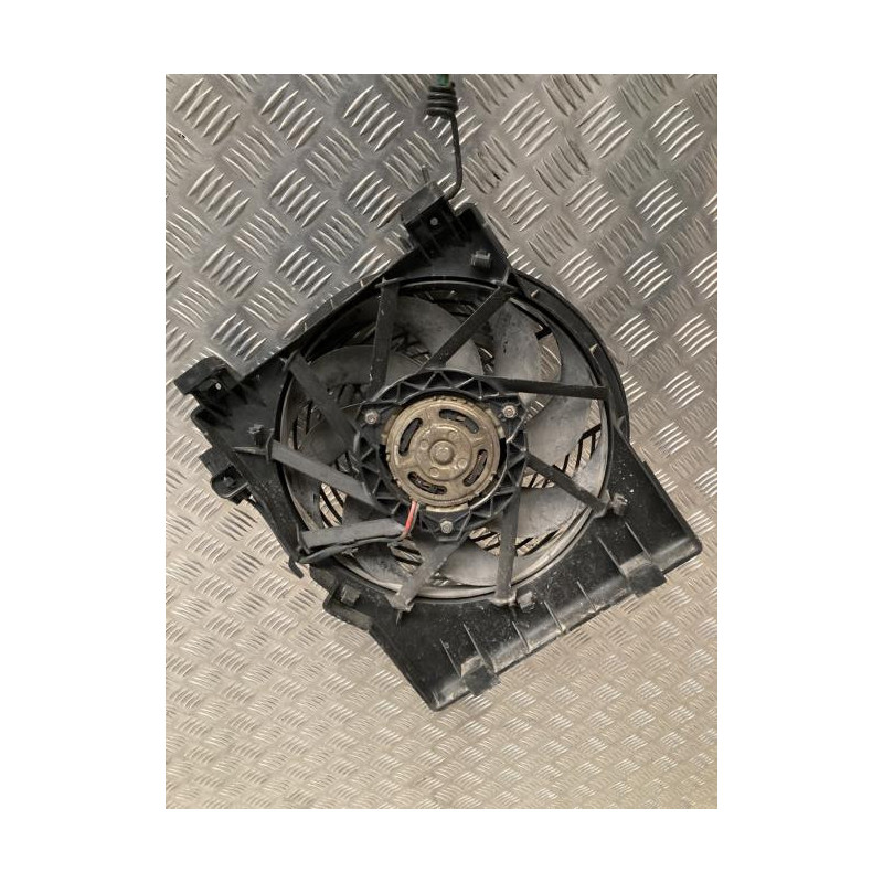 Moto ventilateur radiateur OPEL CORSA C PHASE 2 d’occasion