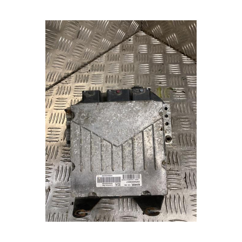 Calculateur moteur CITROEN BERLINGO 1 PHASE 2 d’occasion