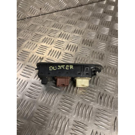 Interrupteur de leve vitre avant gauche DACIA DUSTER 1 PHASE 1 d’occasion