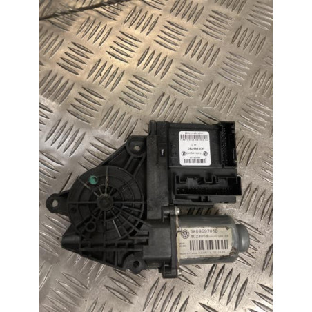 Moteur leve vitre avant gauche VOLKSWAGEN GOLF 6 d’occasion