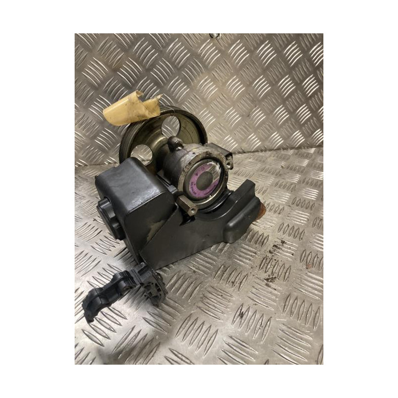Pompe de direction PEUGEOT 206 PHASE 1 d’occasion