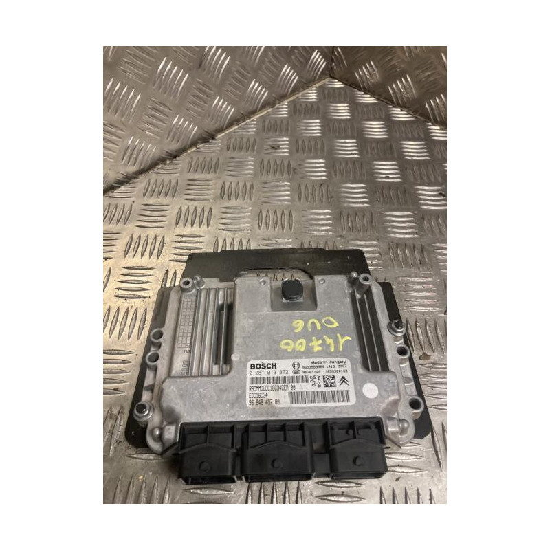 Calculateur moteur PEUGEOT 308 1 PHASE 1 d’occasion