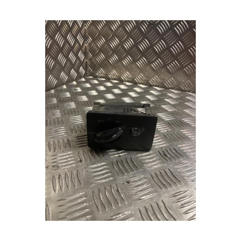 Commande de reglage hauteur de phare FORD FOCUS 2 PHASE 2 BREAK d’occasion