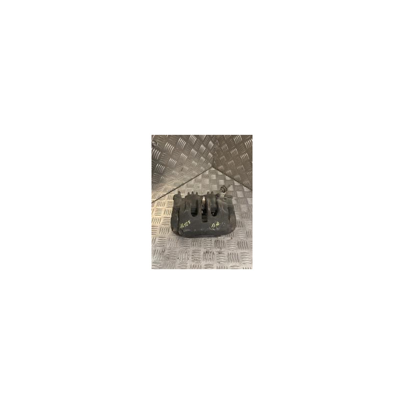 Etrier avant gauche (freinage) RENAULT MASTER 3 PHASE 2 d’occasion