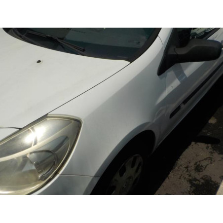 Aile avant gauche RENAULT CLIO 3 PHASE 1 d’occasion
