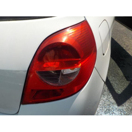 Aile avant droit RENAULT CLIO 3 PHASE 1 d’occasion