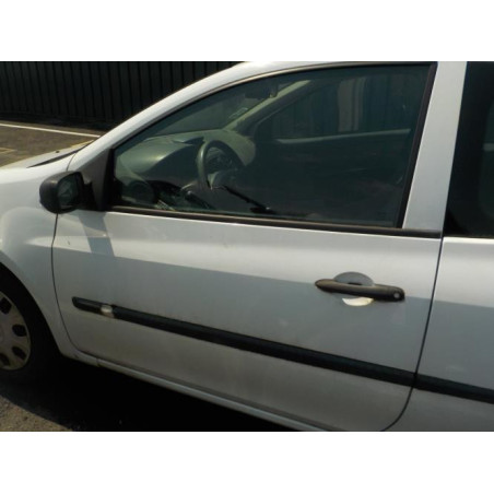 Aile avant droit RENAULT CLIO 3 PHASE 1 d’occasion