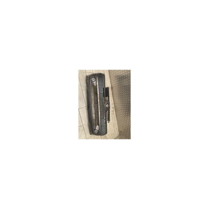 Pare choc avant RENAULT CLIO 2 PHASE 2 d’occasion